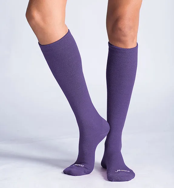 80% Rich Merino Wool Everyday Compression Socks (15-20mmHg) - Solids