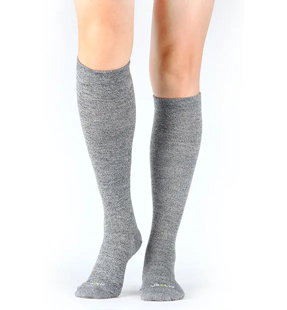 80% Rich Merino Wool Everyday Compression Socks (15-20mmHg) - Solids