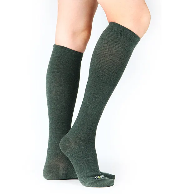 80% Rich Merino Wool Everyday Compression Socks (15-20mmHg) - Solids