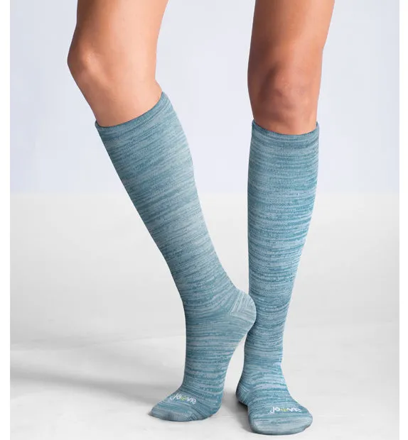 80% Rich Merino Wool Everyday Compression Socks (15-20mmHg) - Solids