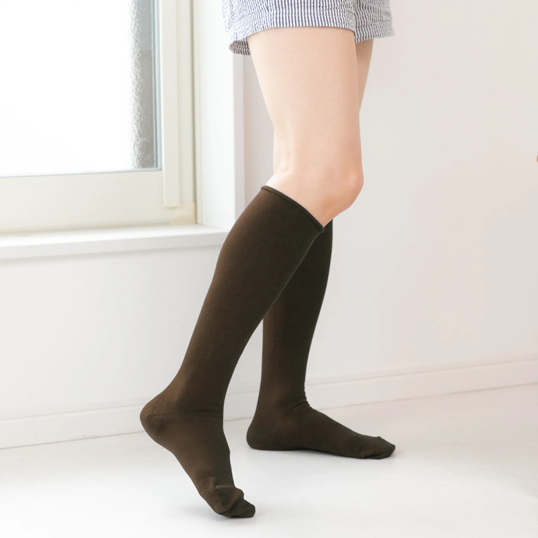 Bikyaku Compression Socks - Loose Cuff Elastic Type - N107