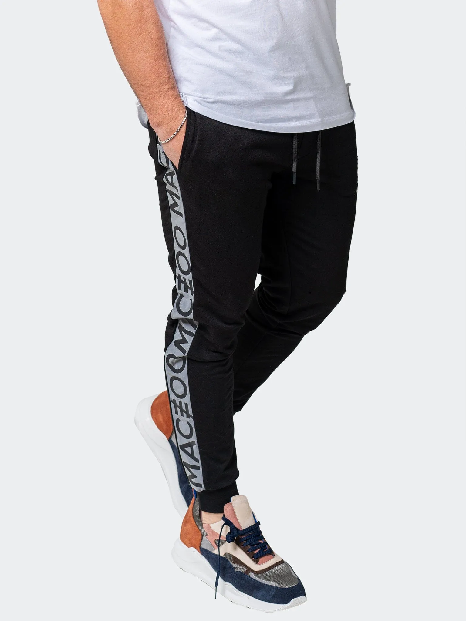 Jogger Insignia Black