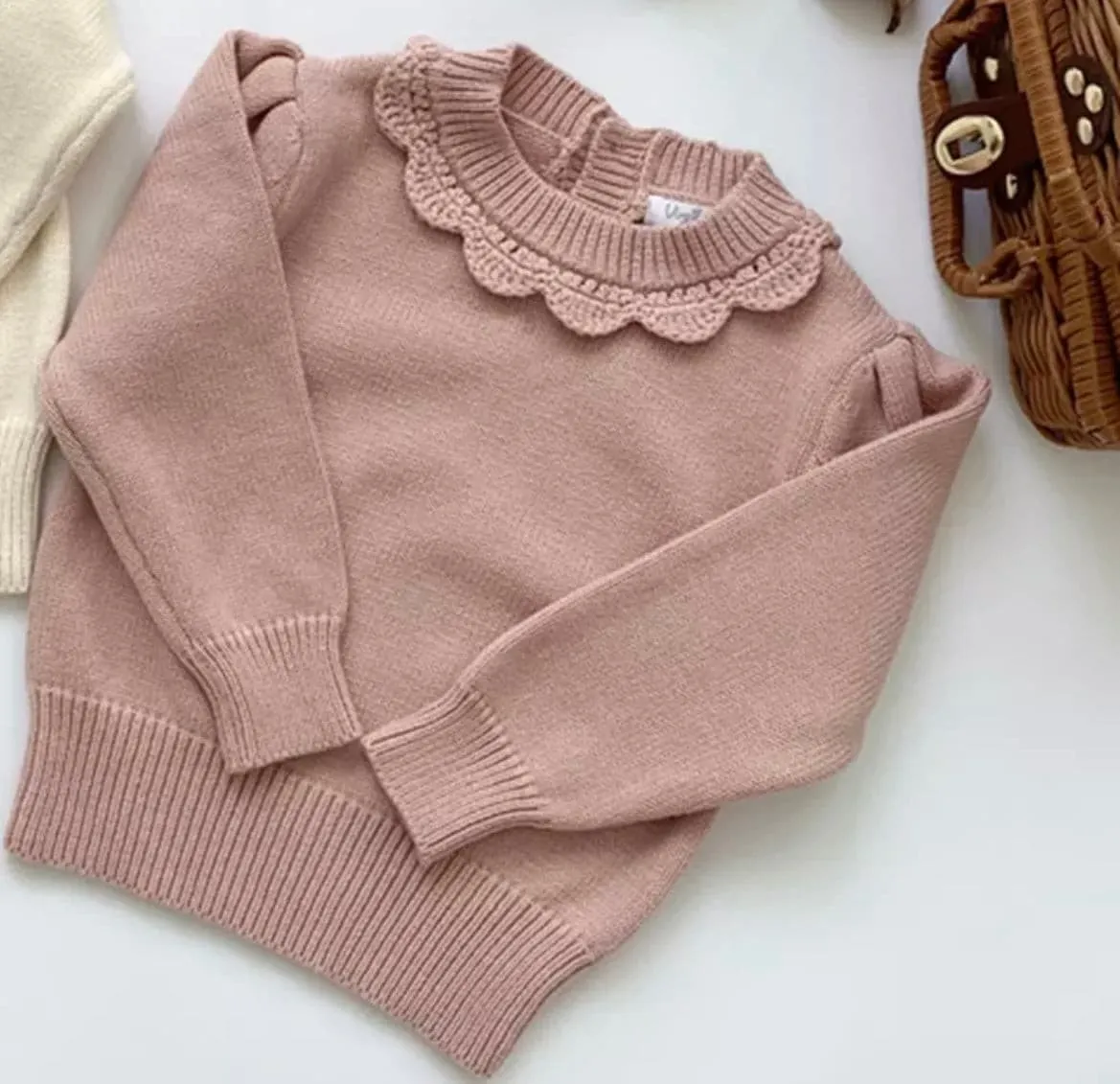 Lissa - Knitted Jumper Scalloped Edges