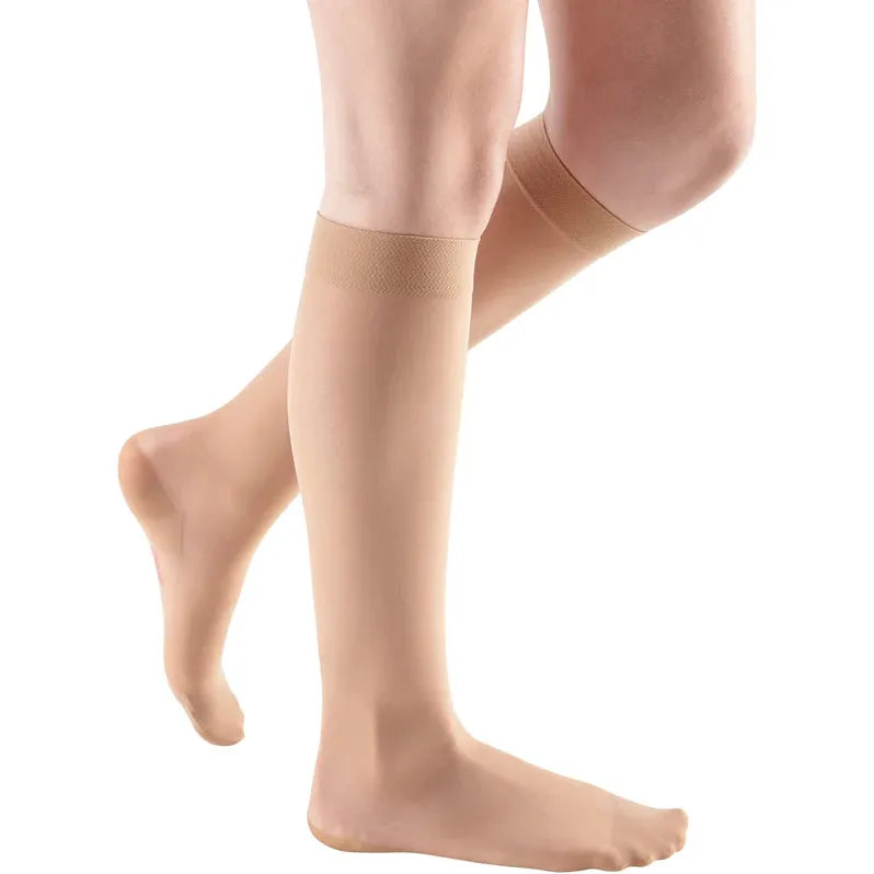 Medi Sheer & Soft 20-30mmHg Closed Toe Calf Length