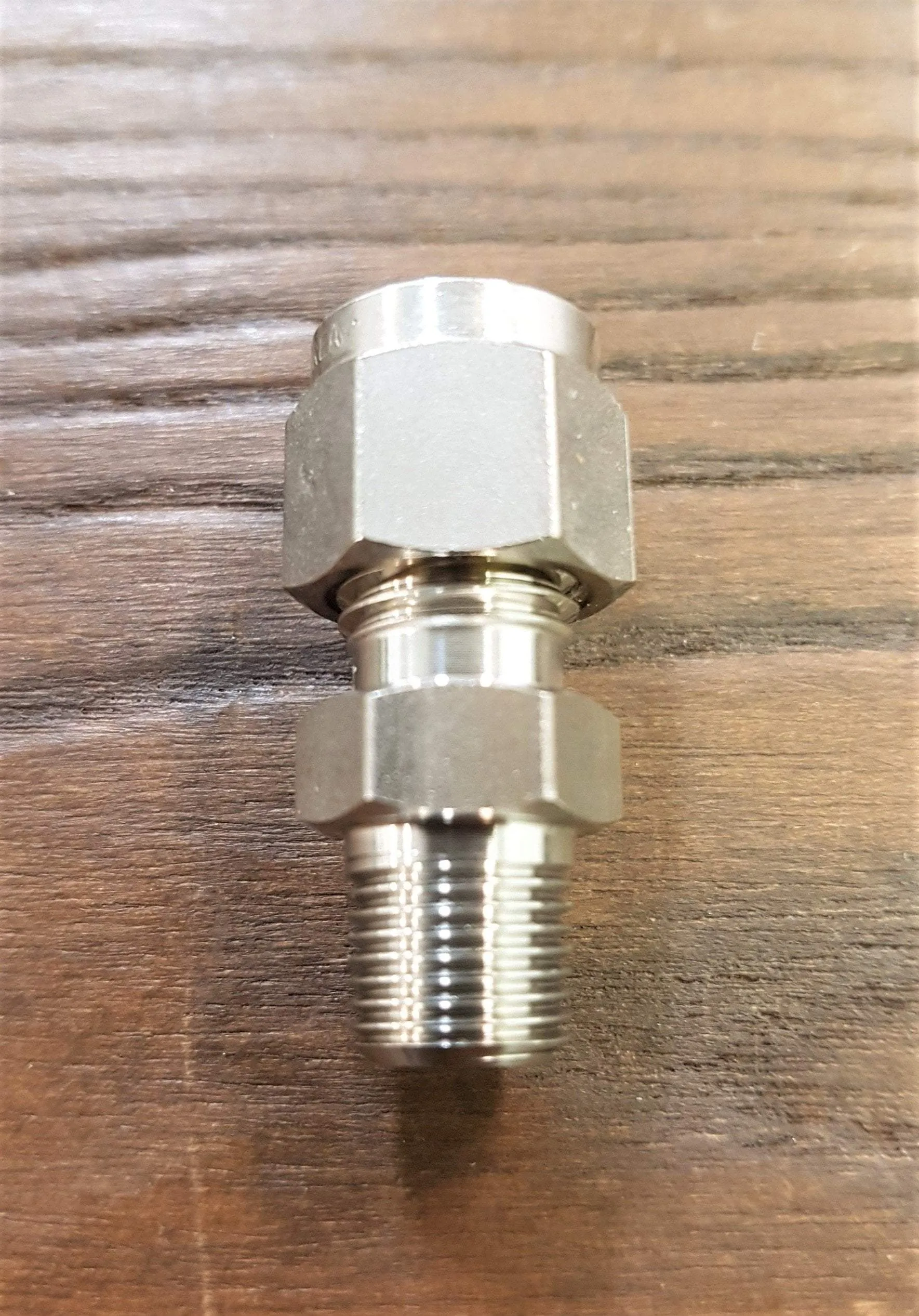 Stainless Steel Compression Male Connectors