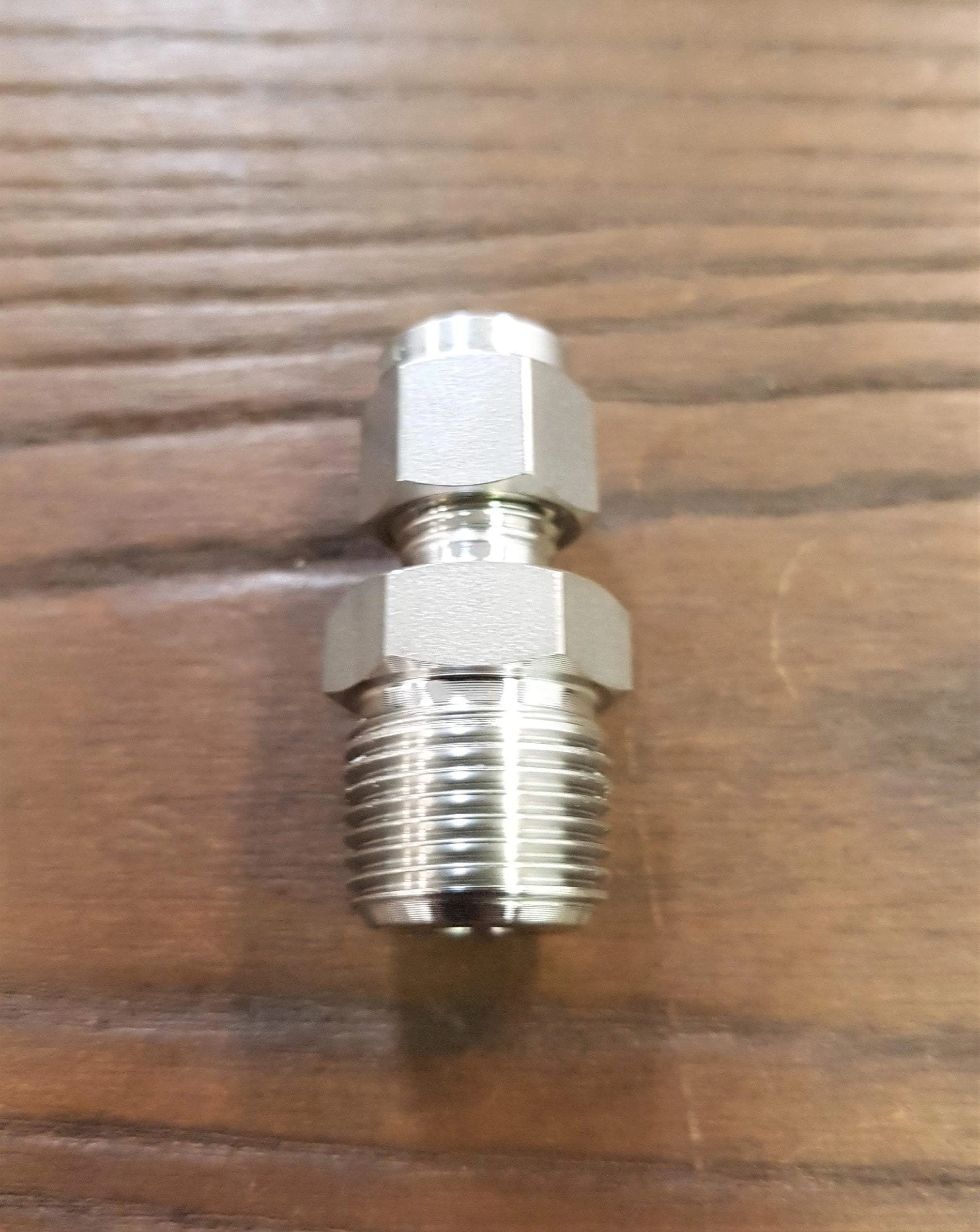 Stainless Steel Compression Male Connectors