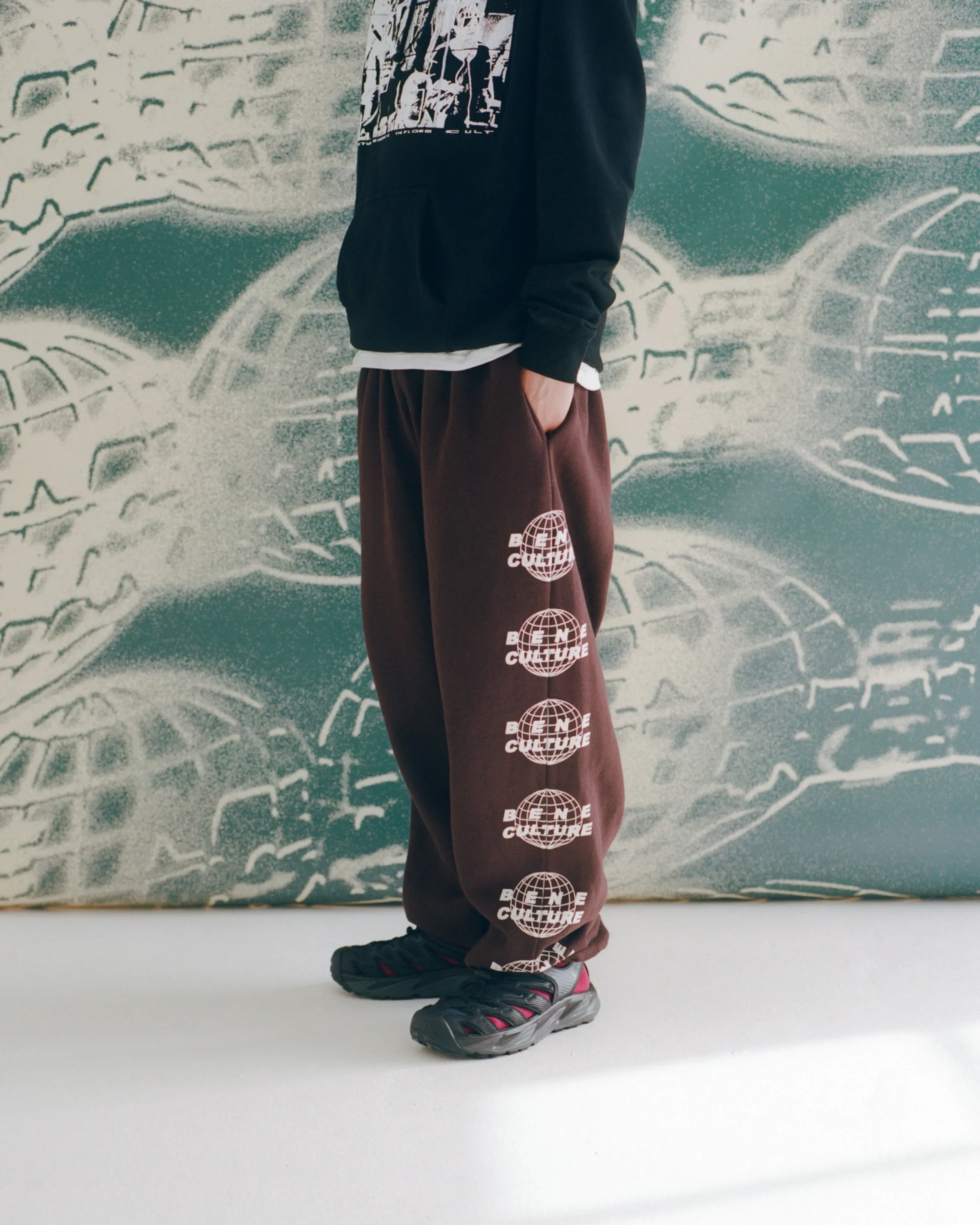 Worldwide Joggers (Brown)